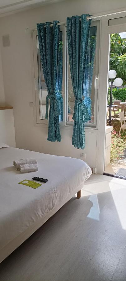 Logis Hotel Grangier Saint-Sozy Ngoại thất bức ảnh