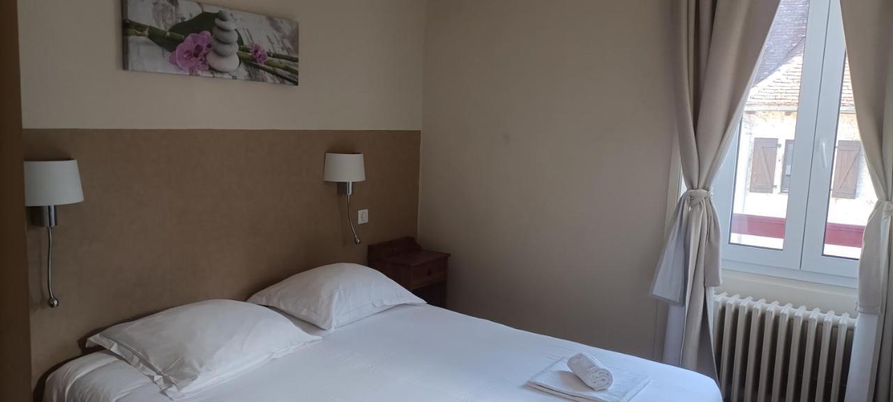 Logis Hotel Grangier Saint-Sozy Ngoại thất bức ảnh